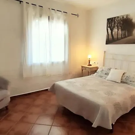 Casa La Roca El Gastor